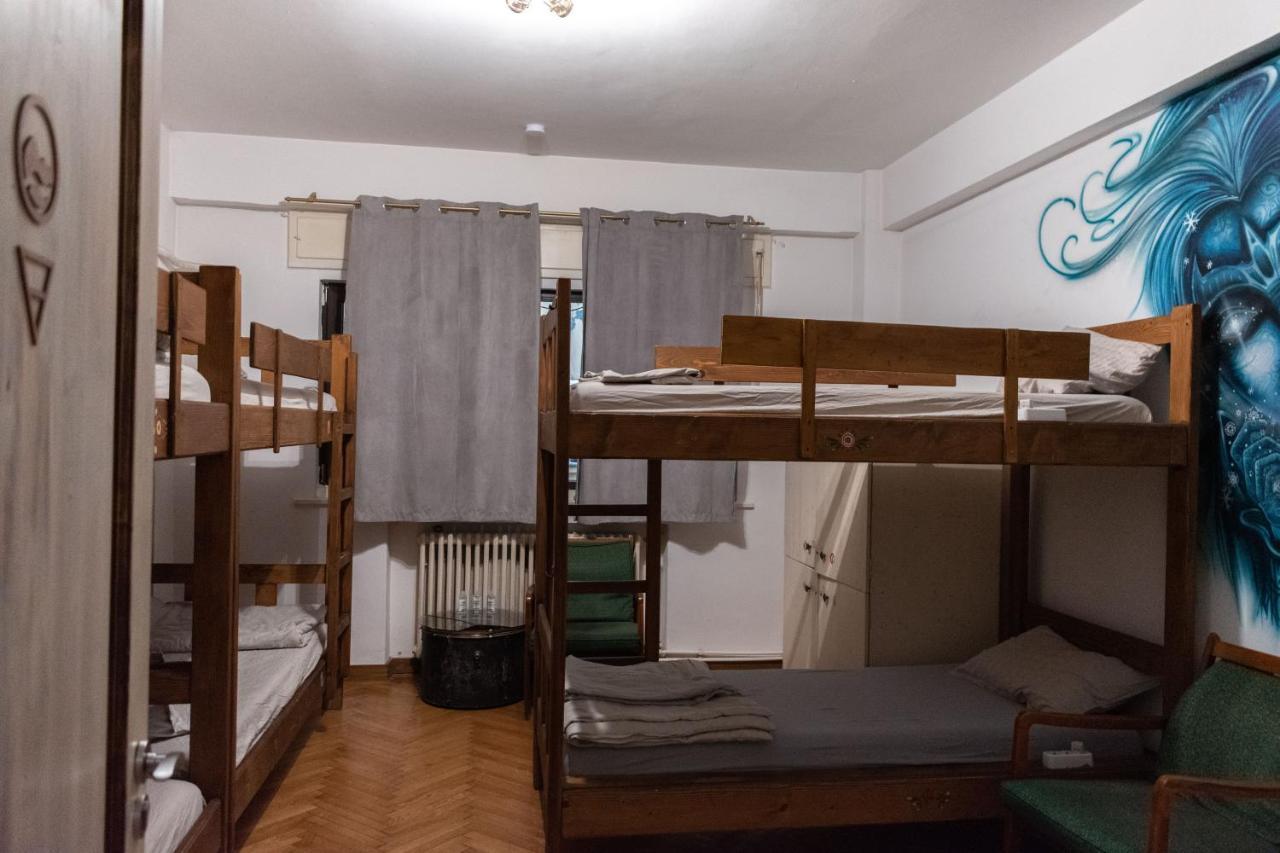 Hostel Bauhaus Бухарест Екстер'єр фото